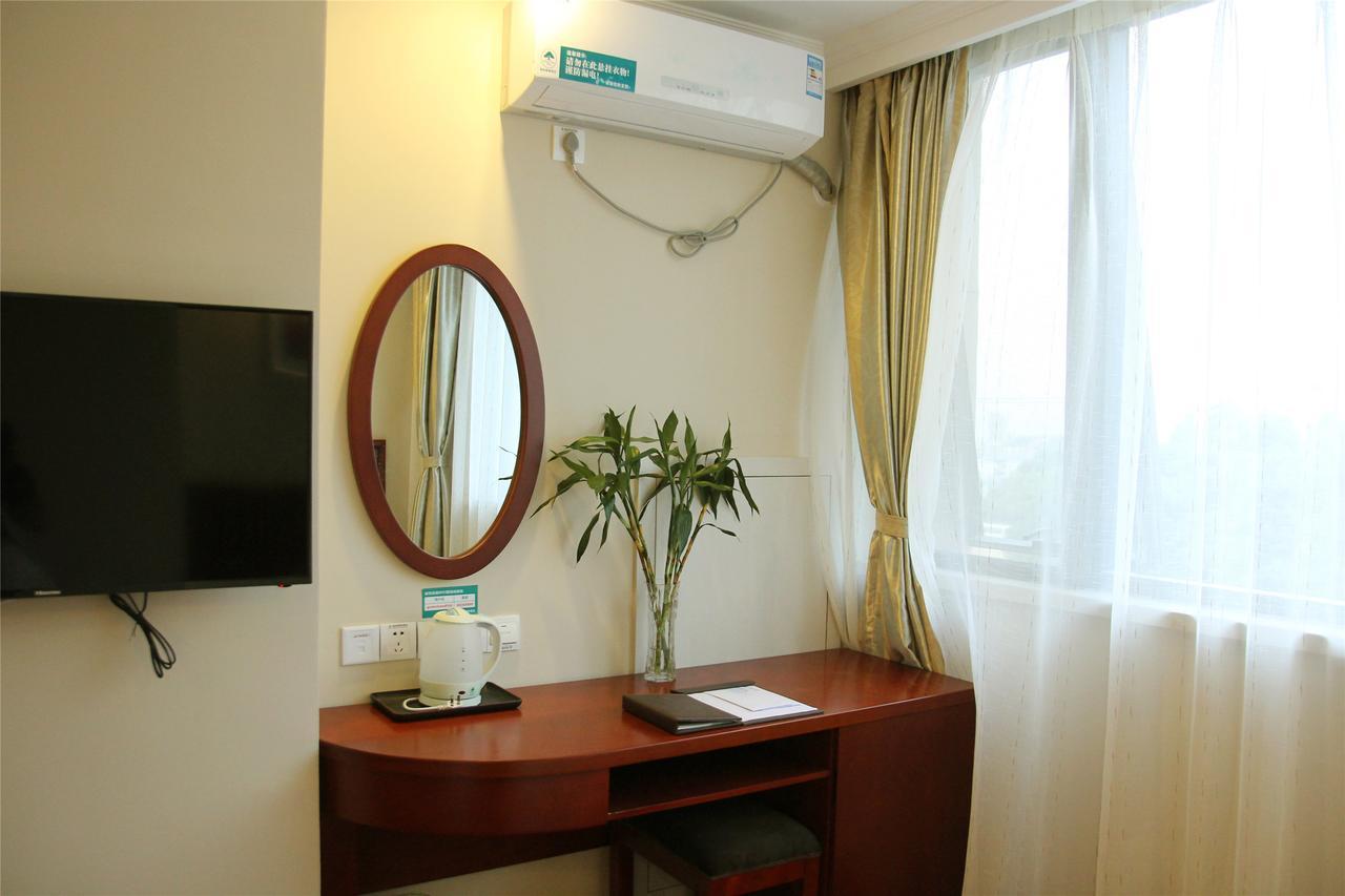 Greentree Inn Jiangsu Taizhou Jingjiang Bus Station Express Hotel Esterno foto