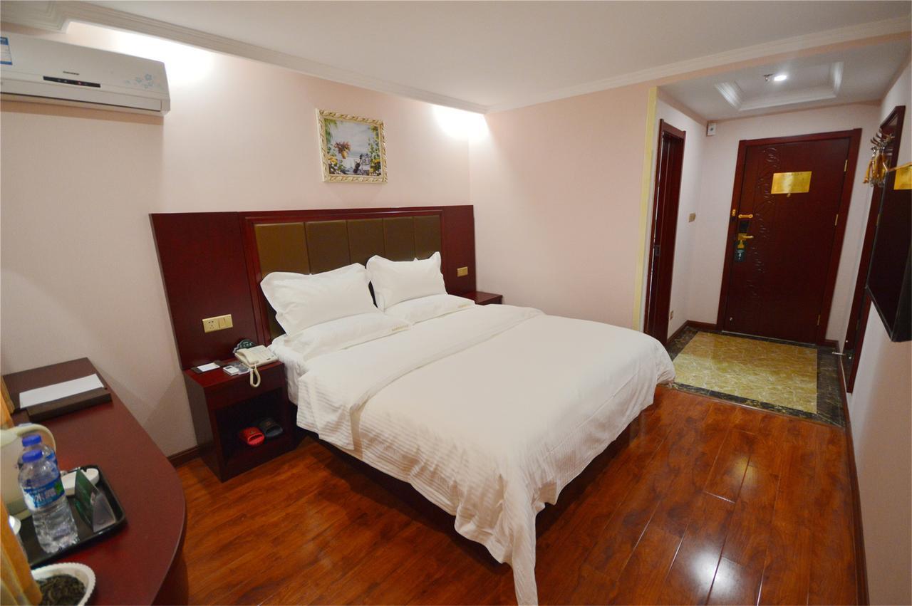 Greentree Inn Jiangsu Taizhou Jingjiang Bus Station Express Hotel Esterno foto
