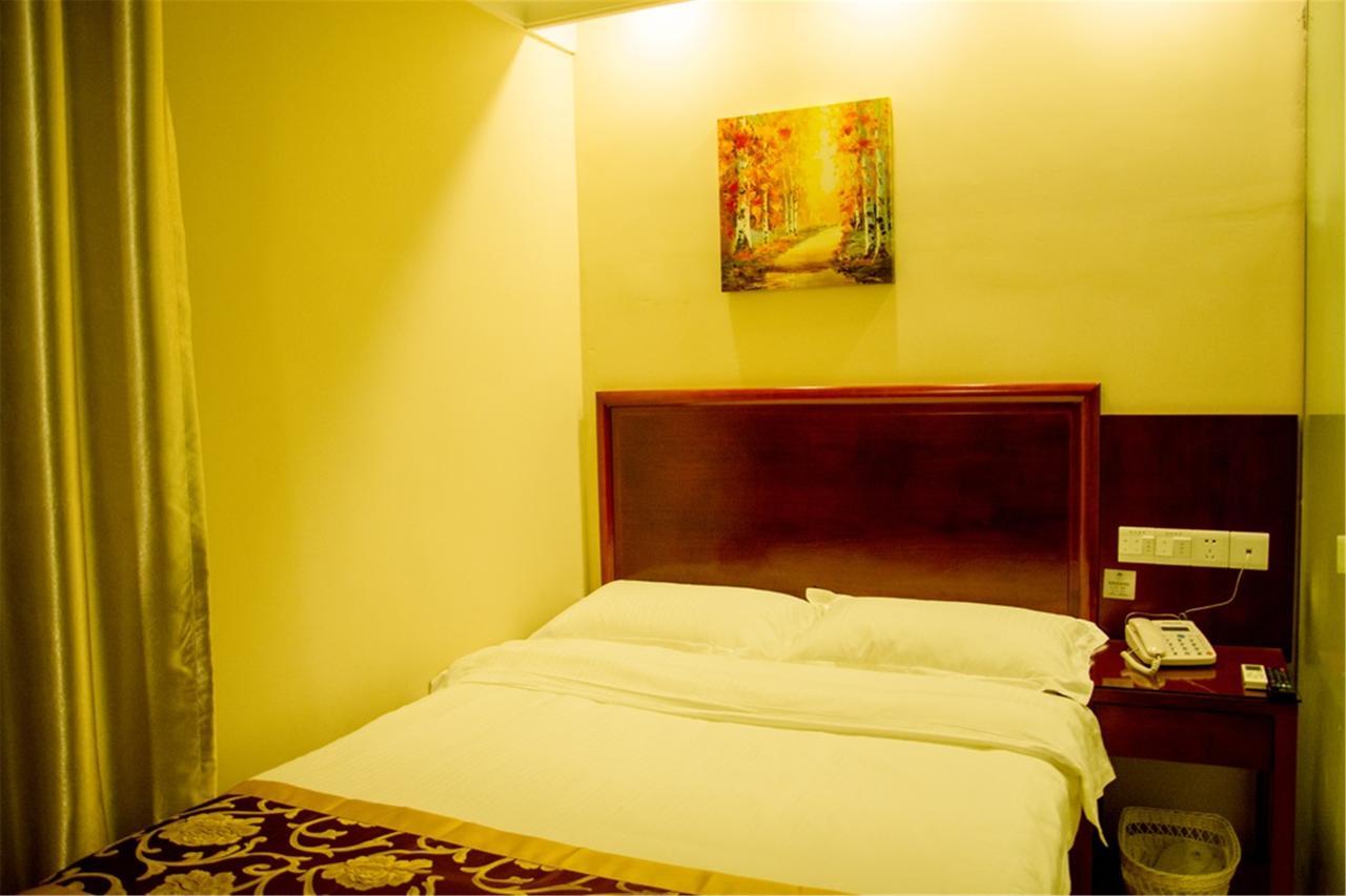 Greentree Inn Jiangsu Taizhou Jingjiang Bus Station Express Hotel Esterno foto